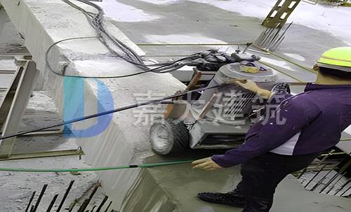 支撑梁拆除